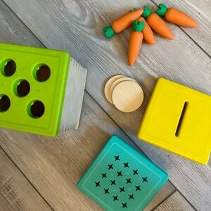 Lovevery carrot Box